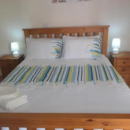 First Floor, 2 Bedroom F102, Pool View & Free Wifi